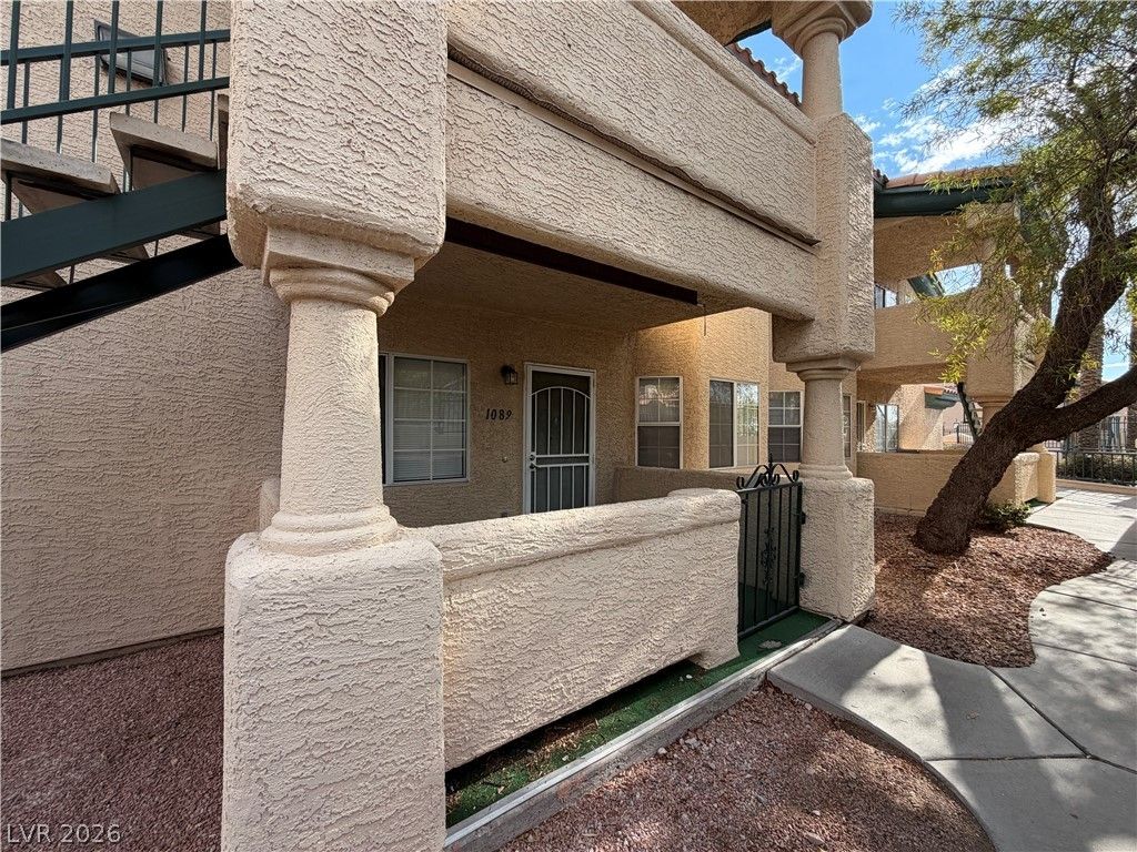 8410 ELDORA Avenue 1089 — photo 1 of 10