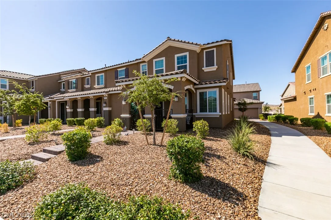 3231 Pergusa Drive — photo 3