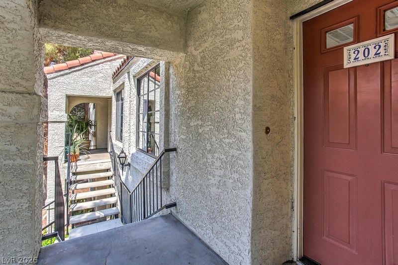 4707 Nara Vista Way 202 — photo 4