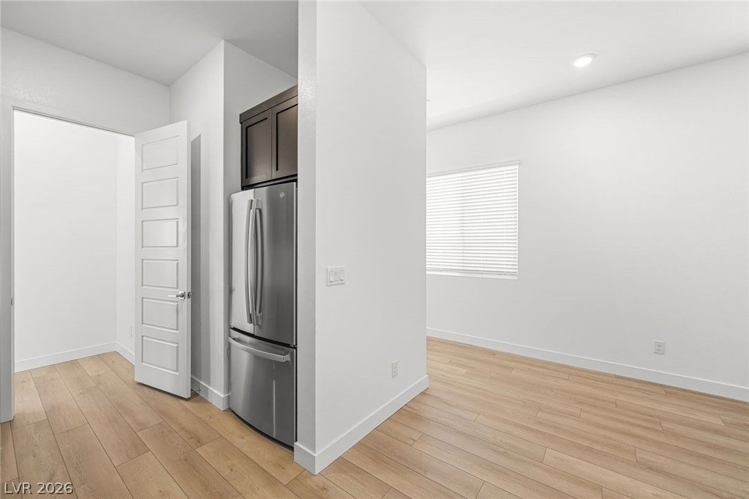1638 Amalfi Arches Place — photo 3