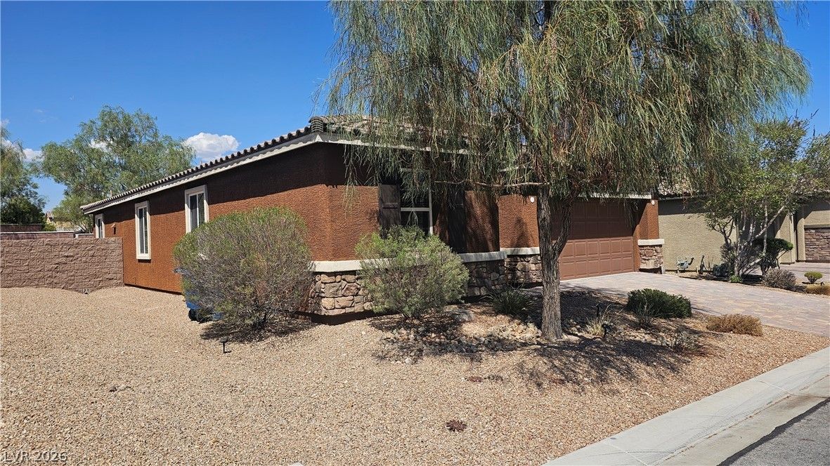11211 Carlin Farms Street — photo 2 of 18