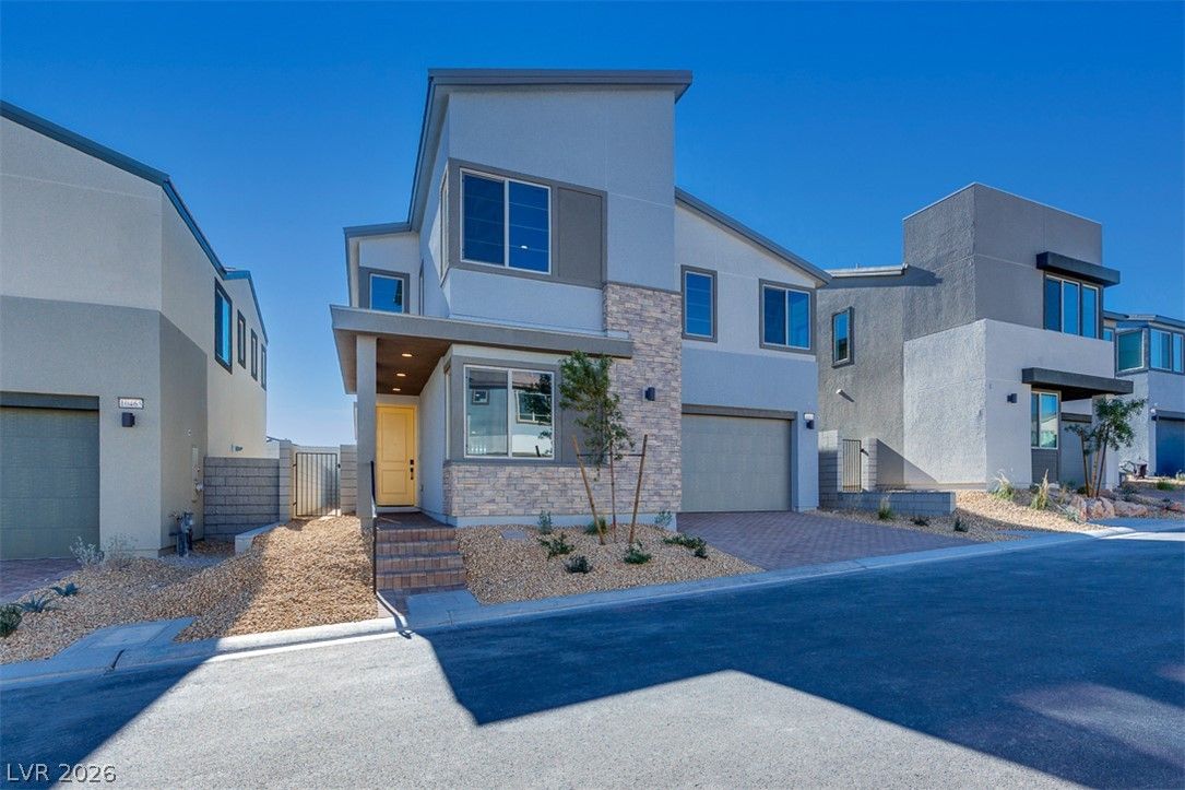 10473 Mountain Aster Avenue — photo 3