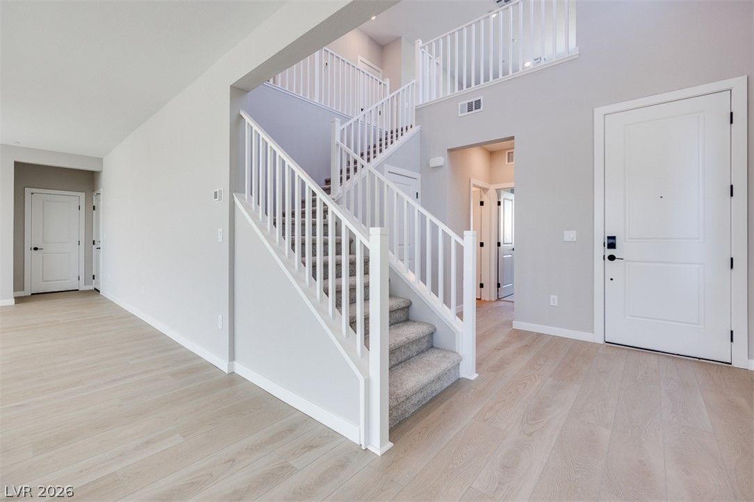10473 Mountain Aster Avenue — photo 4