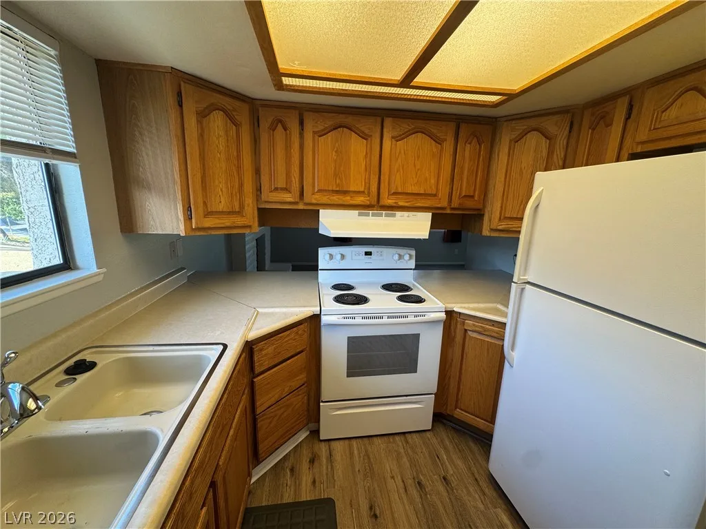 1314 Capri Drive D — photo 5