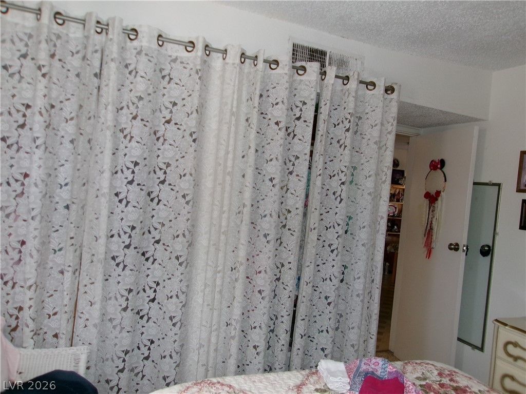 47 East Pacific Avenue — photo 2