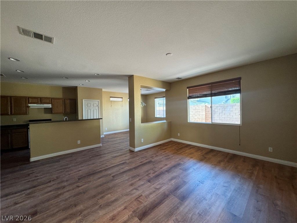 9053 Wine Cellar Avenue — photo 3