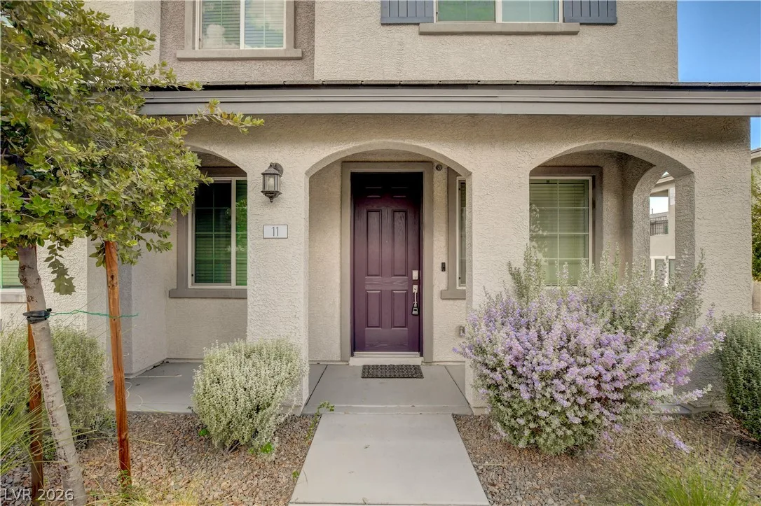 20 Barbara Lane 11 — photo 3