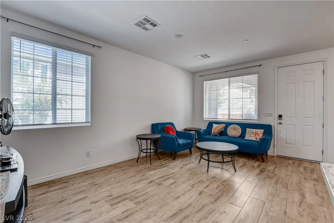 20 Barbara Lane 11 — photo 5