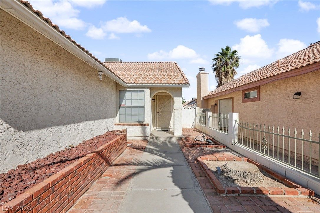 1950 Turtlerock Street — photo 4