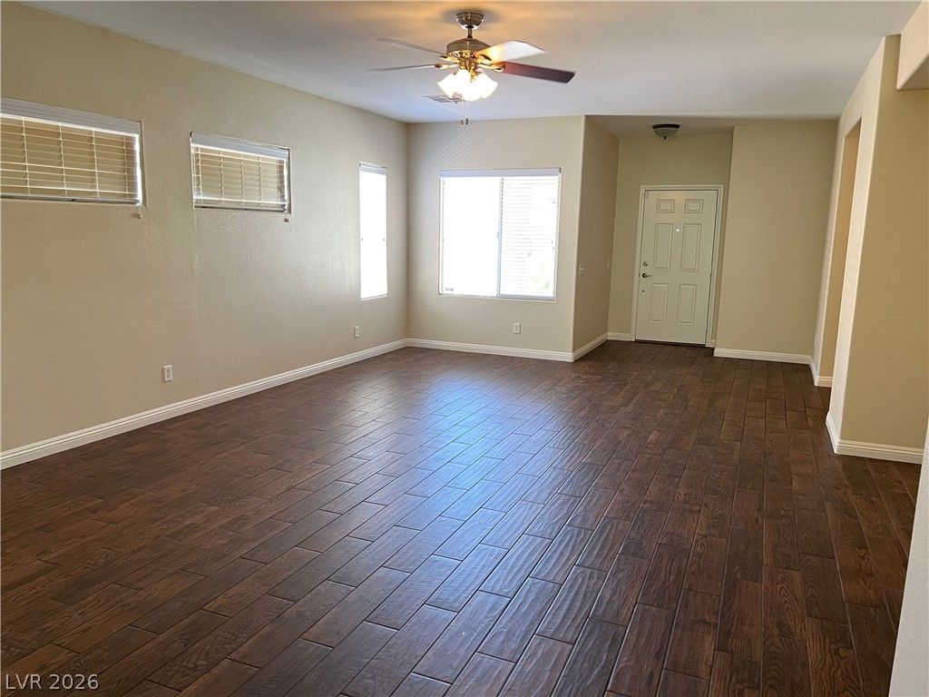 3188 Robins Creek Place — photo 2 of 14