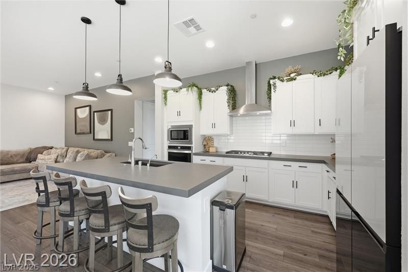 835 Silverton Springs Street — photo 4 of 28