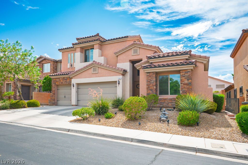 317 Goldstar Street — photo 4
