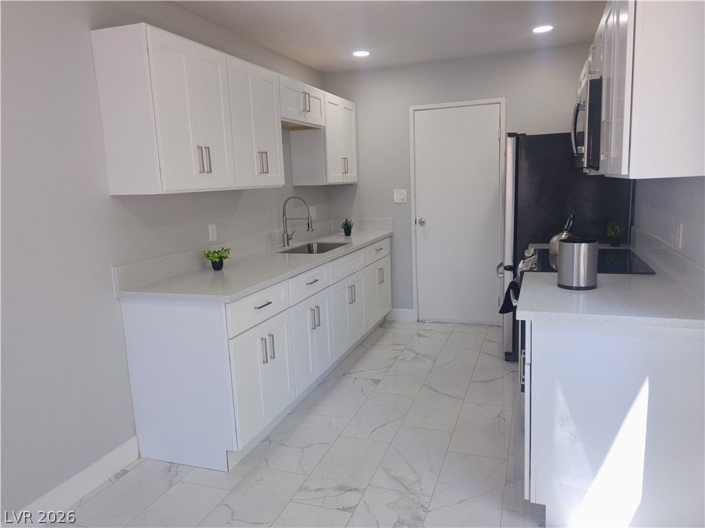 5230 Rou Circle — photo 5