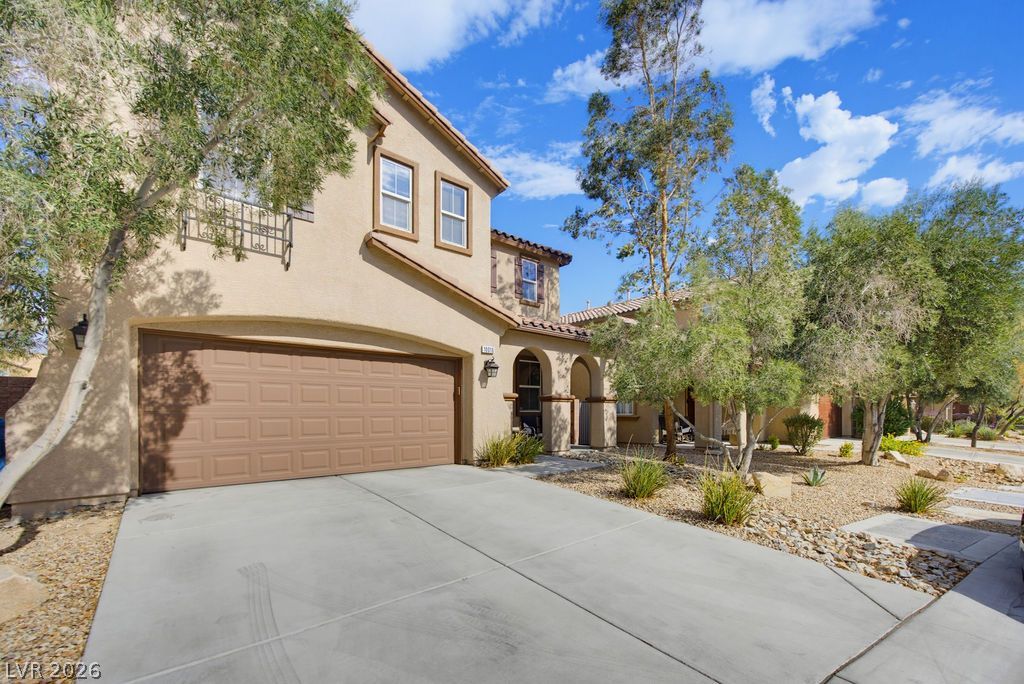 10016 Silver Cliff Street — photo 2