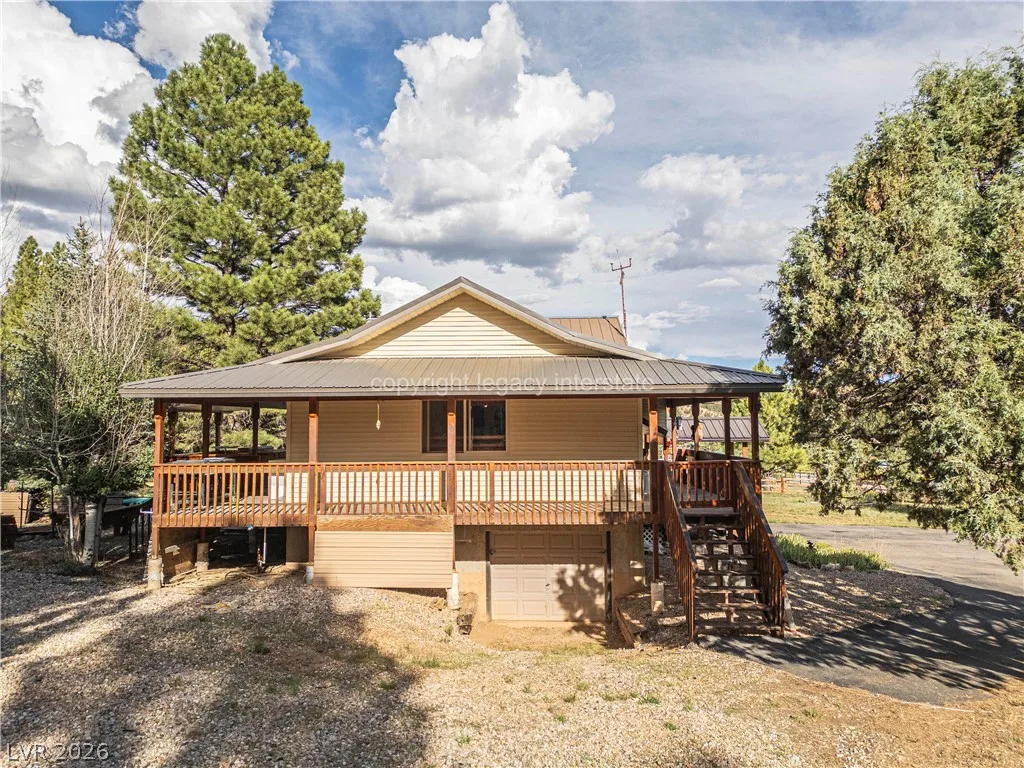 651 East Aspen Meadow Drive — photo 2