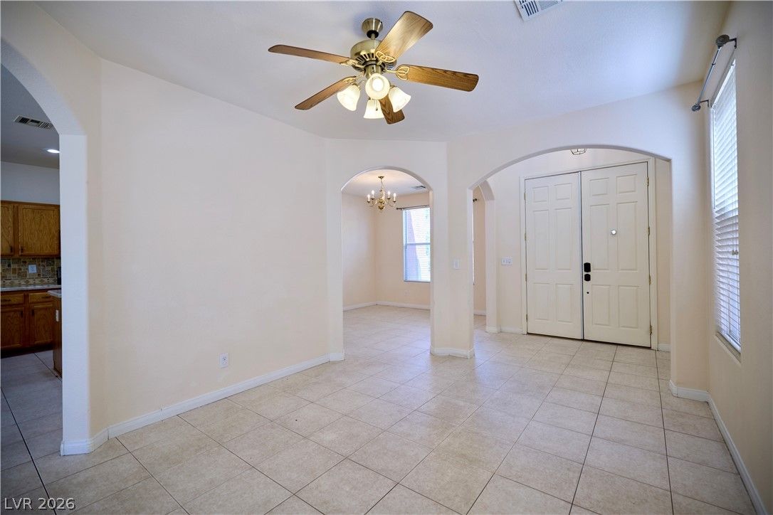 243 Palmarosa Street — photo 5