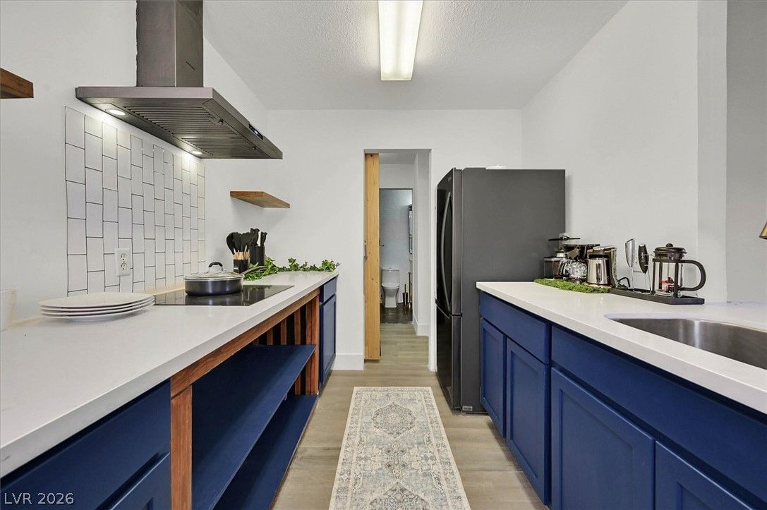 3924 Aquamarine Way 81 — photo 3 of 47