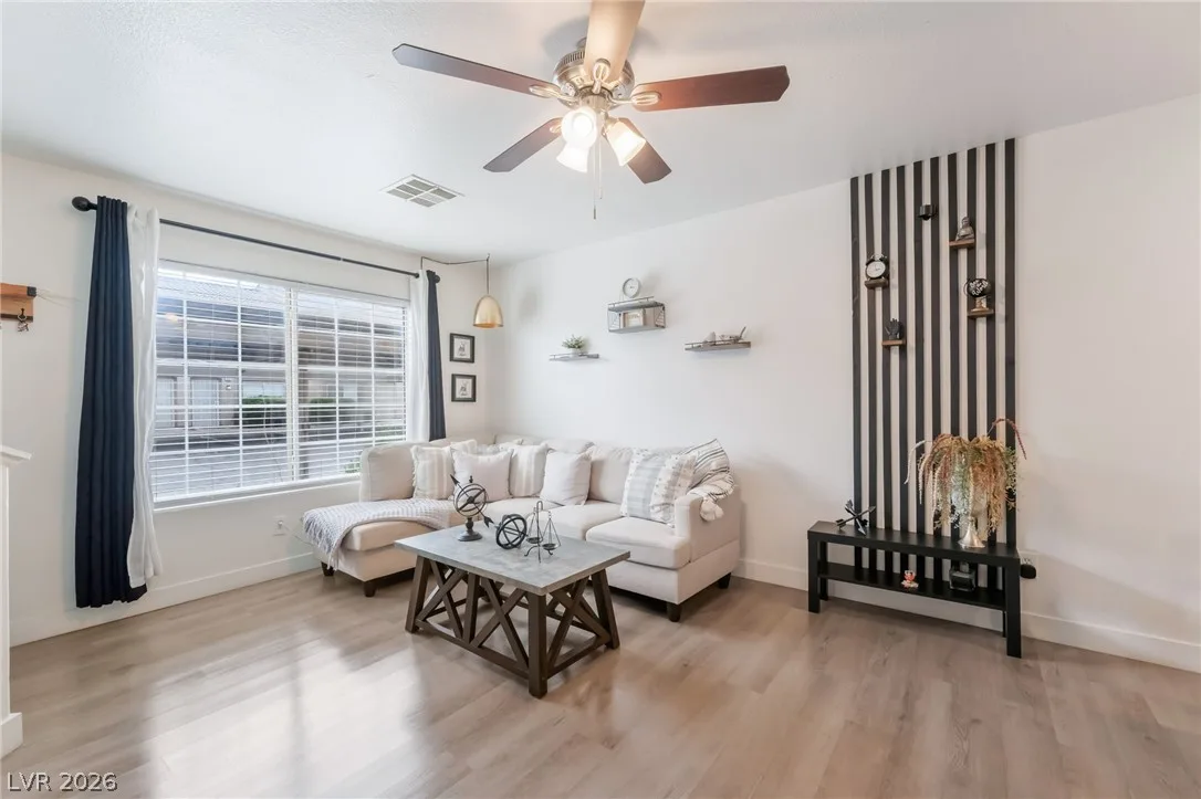 2207 Sleepy Court — photo 4