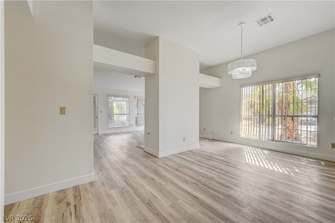 5613 Port Barrington Way — photo 5