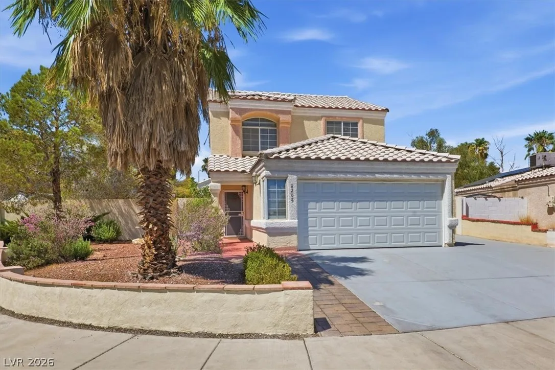 8208 Hydra Lane — photo 5