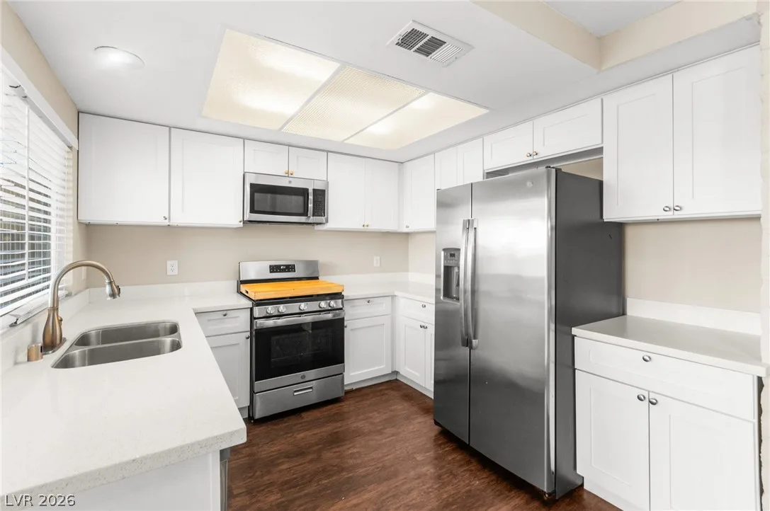 2503 Siesta Avenue — photo 4