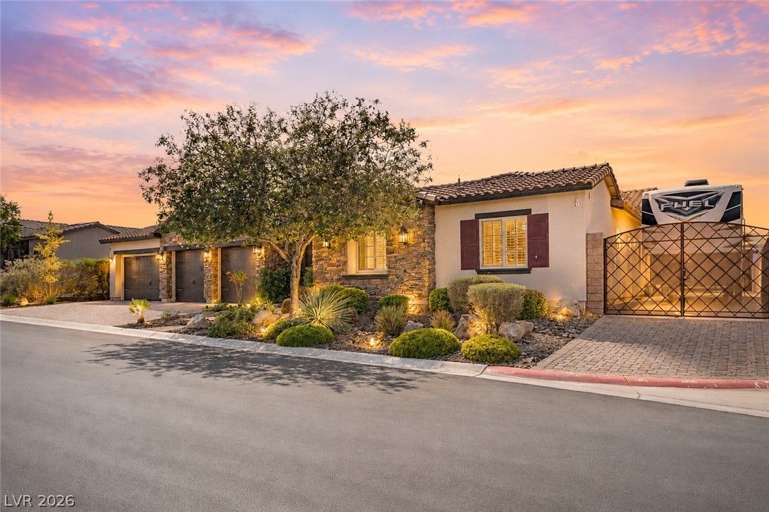 8351 Agave Bloom Street — photo 2