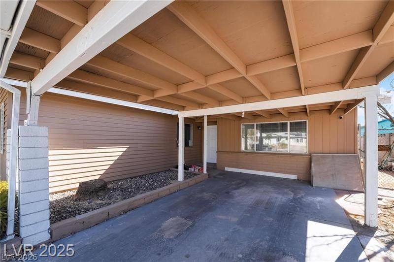 4452 Peterson Drive — photo 2