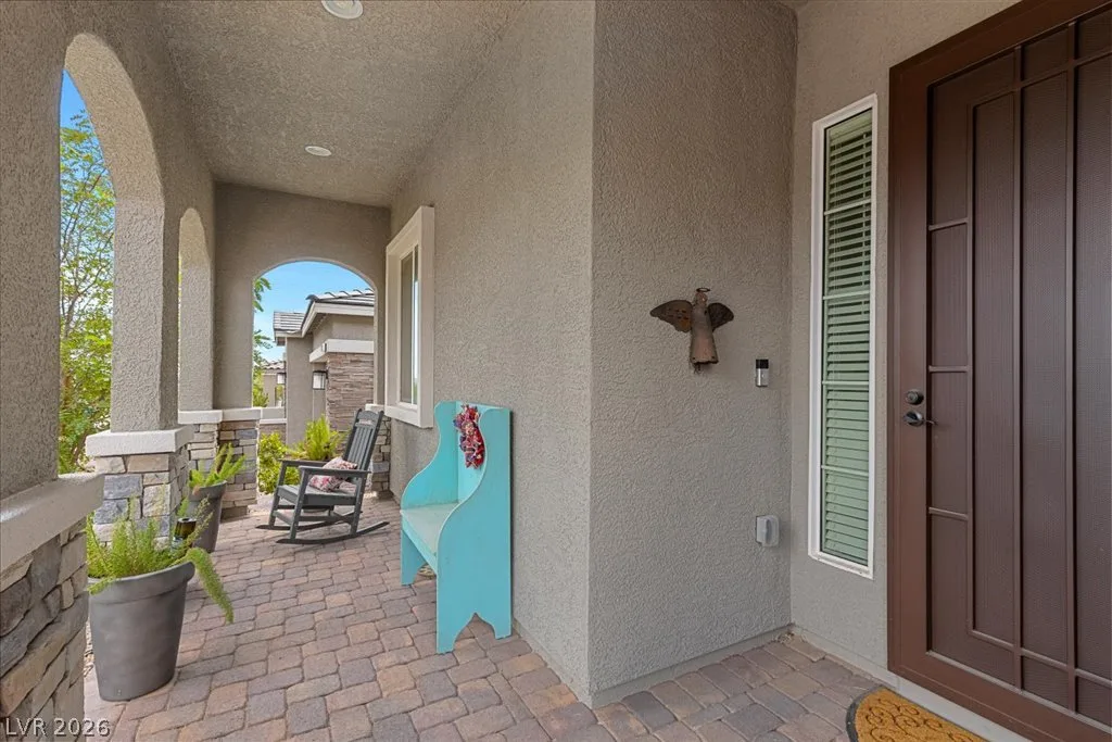 10949 Nicholas Jay Avenue — photo 3