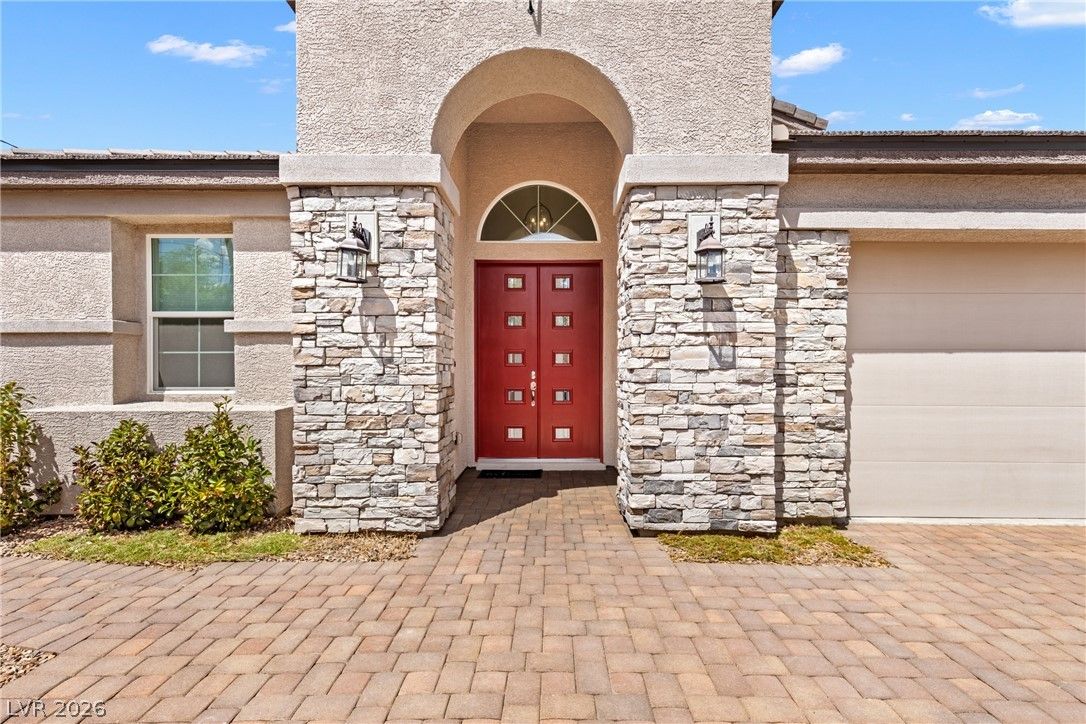 625 Robin Lane — photo 3