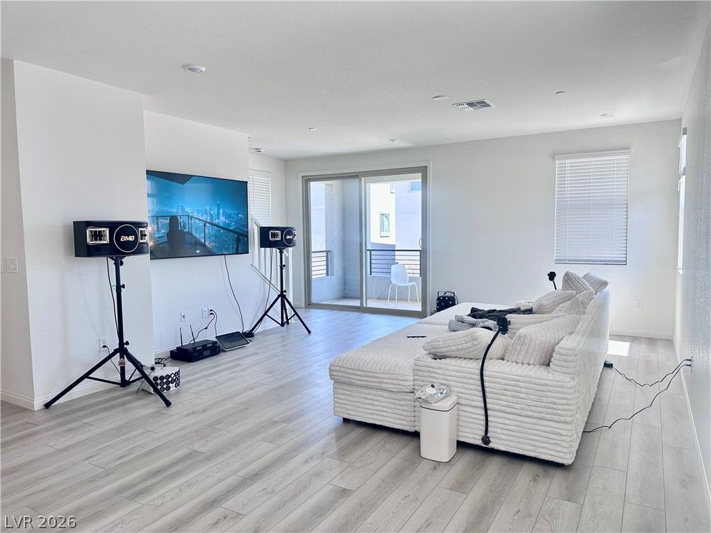 11622 Gambels Quail Avenue — photo 4