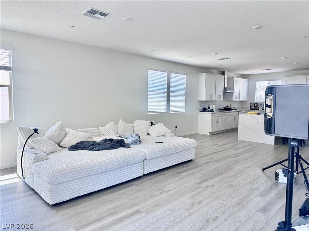 11622 Gambels Quail Avenue — photo 5