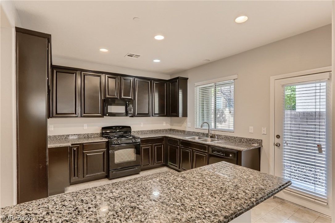 6208 Red Jamboree Court — photo 3 of 11