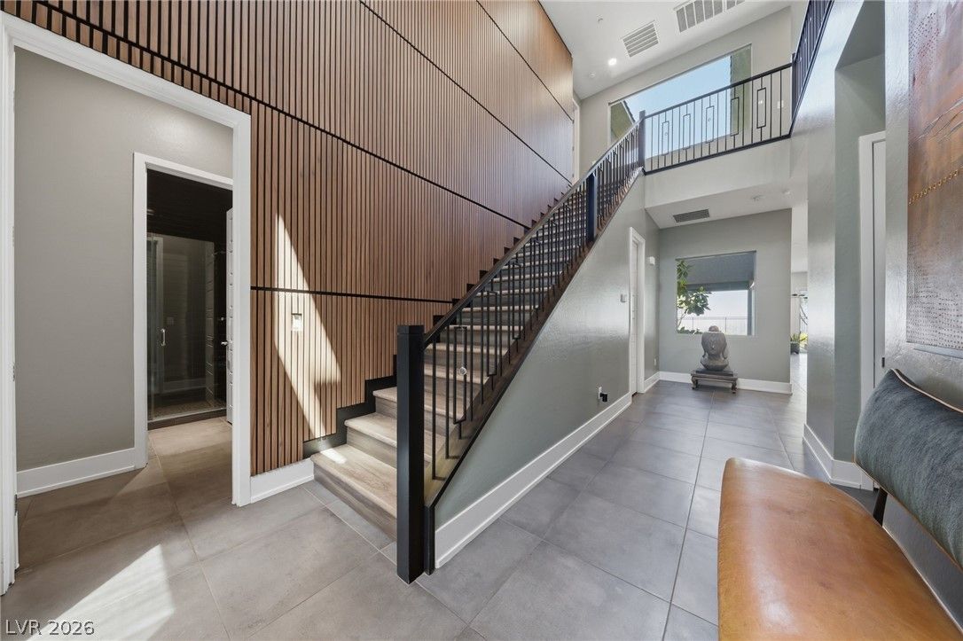 302 Shaded Canyon Drive — photo 3