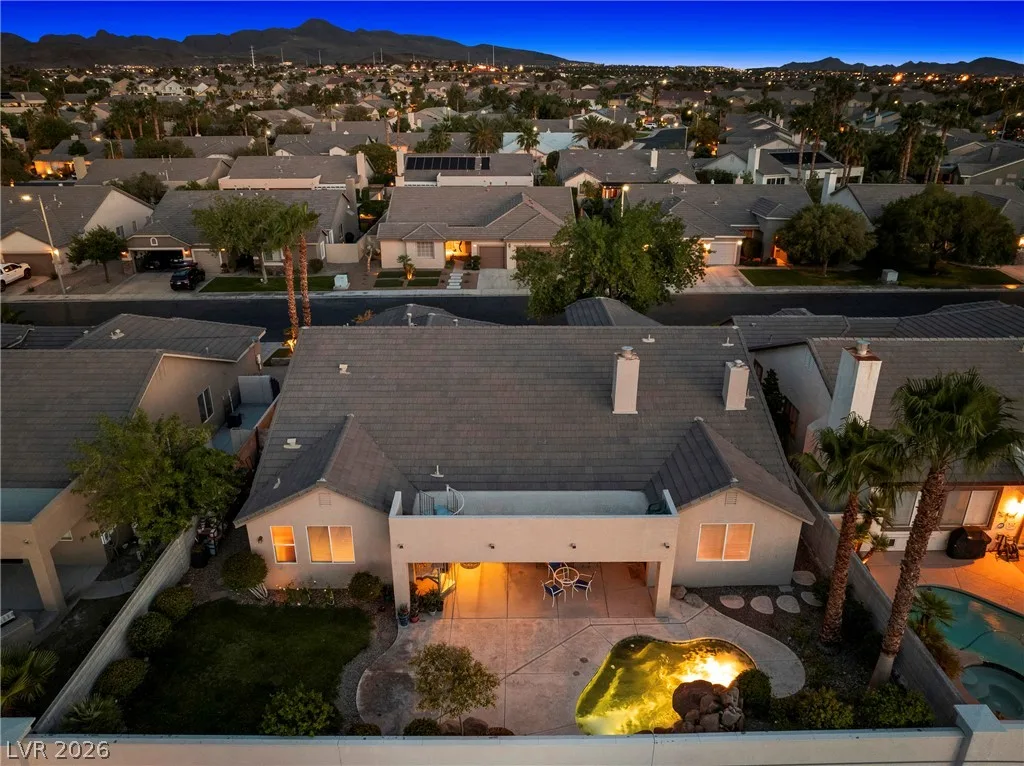 348 Quiet Harbor Drive — photo 3