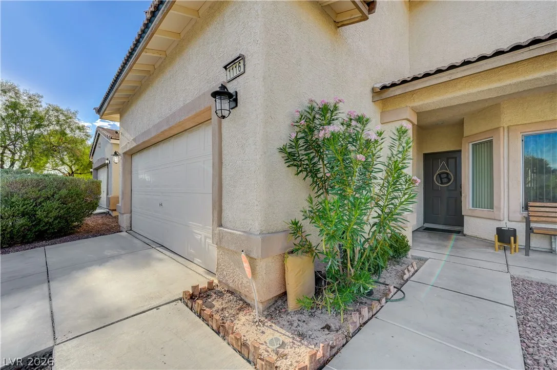 1116 Oceanwood Avenue — photo 4