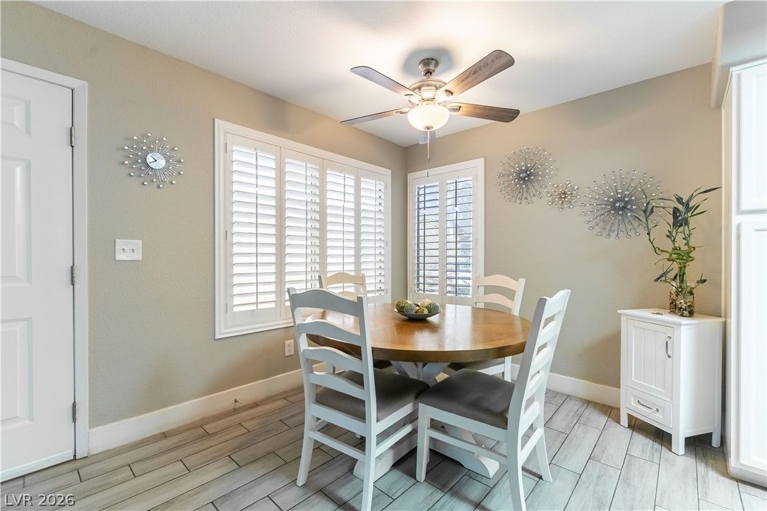 3174 Tarpon Drive 102 — photo 4 of 30