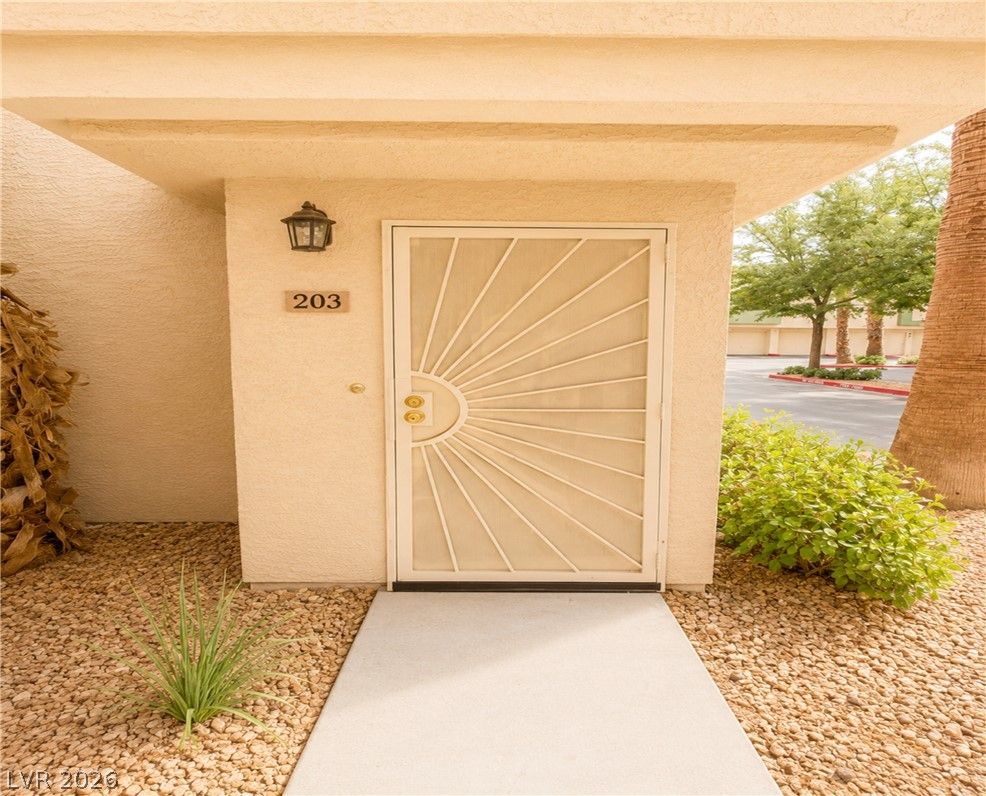 7127 South Durango Drive 203 — photo 4