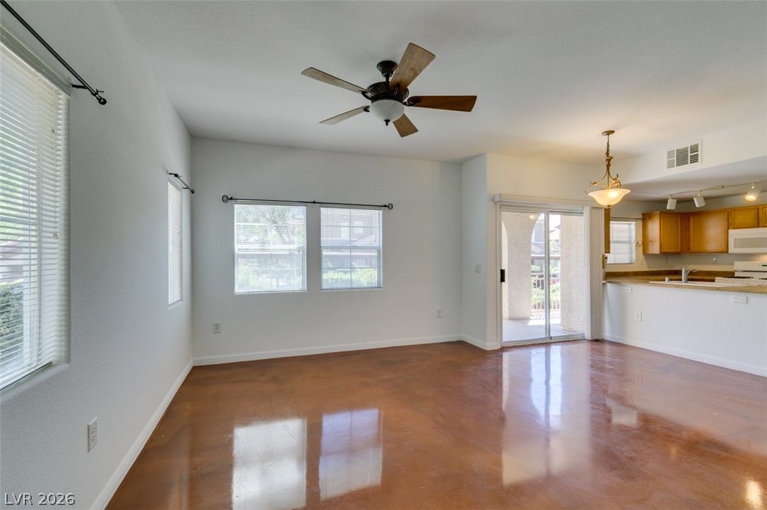 3822 Ormond Beach Street 101 — photo 4