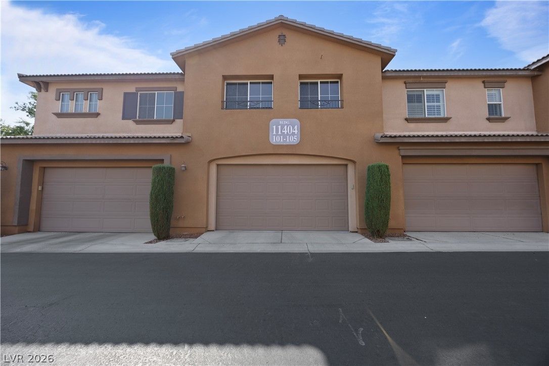 11404 Belmont Lake Drive 102 — photo 4 of 55