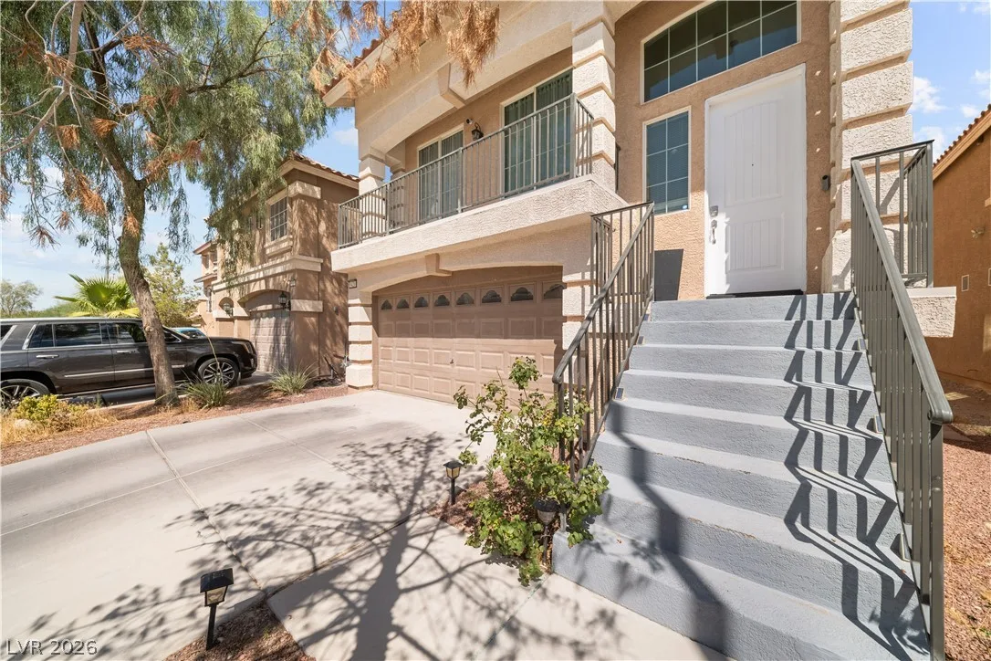 9420 Logan Ridge Court — photo 2