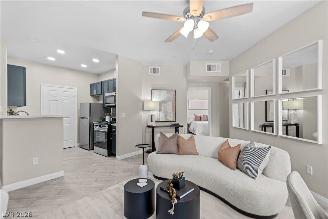 7147 South Durango Drive 105 — photo 5 of 38