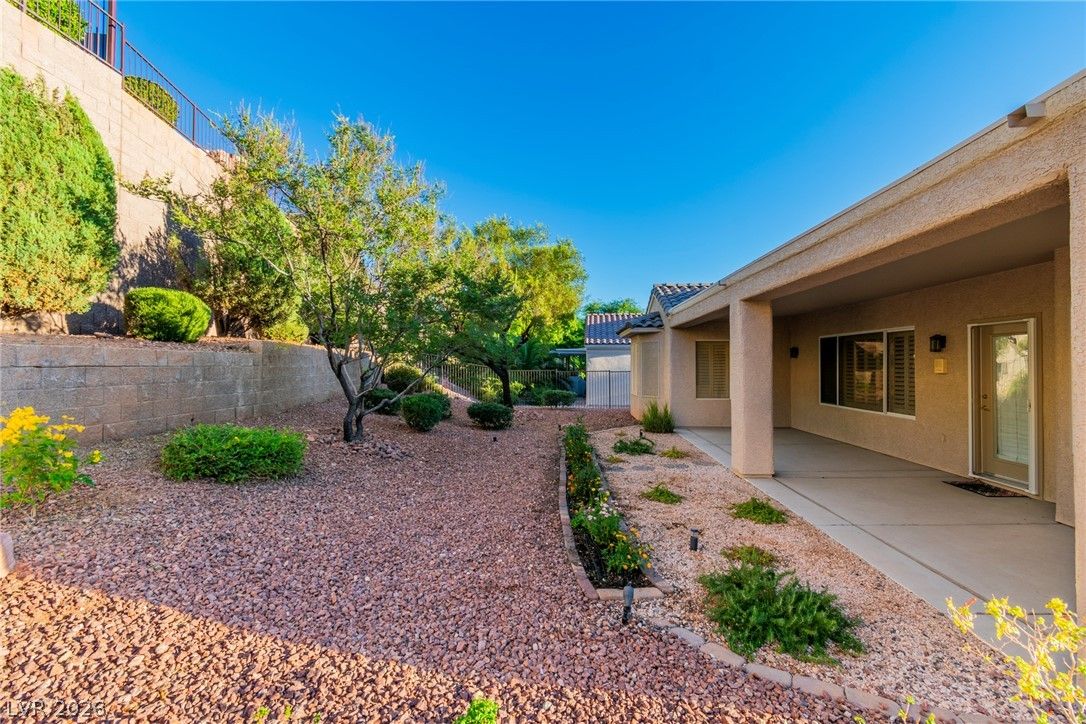 1668 Sebring Hills Drive — photo 4