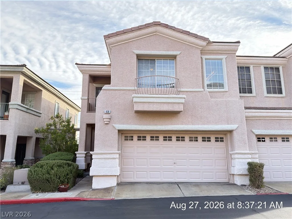 638 SOLITUDE POINT Avenue — photo 2