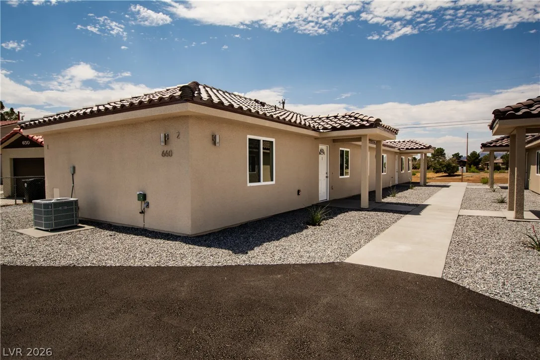 660 San Lorenzo Street — photo 2 of 27