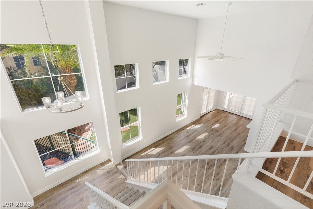 2641 Starfish Court — photo 4 of 38