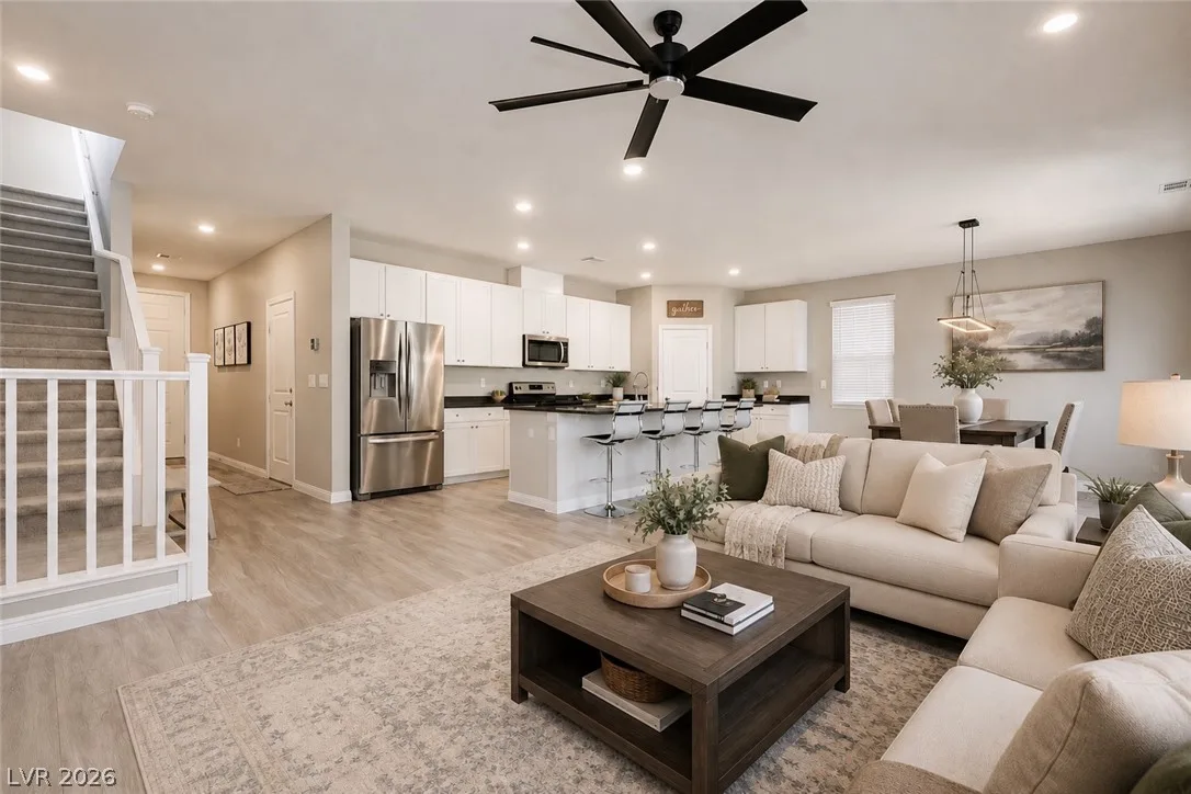 882 Cherry Glen Place — photo 3