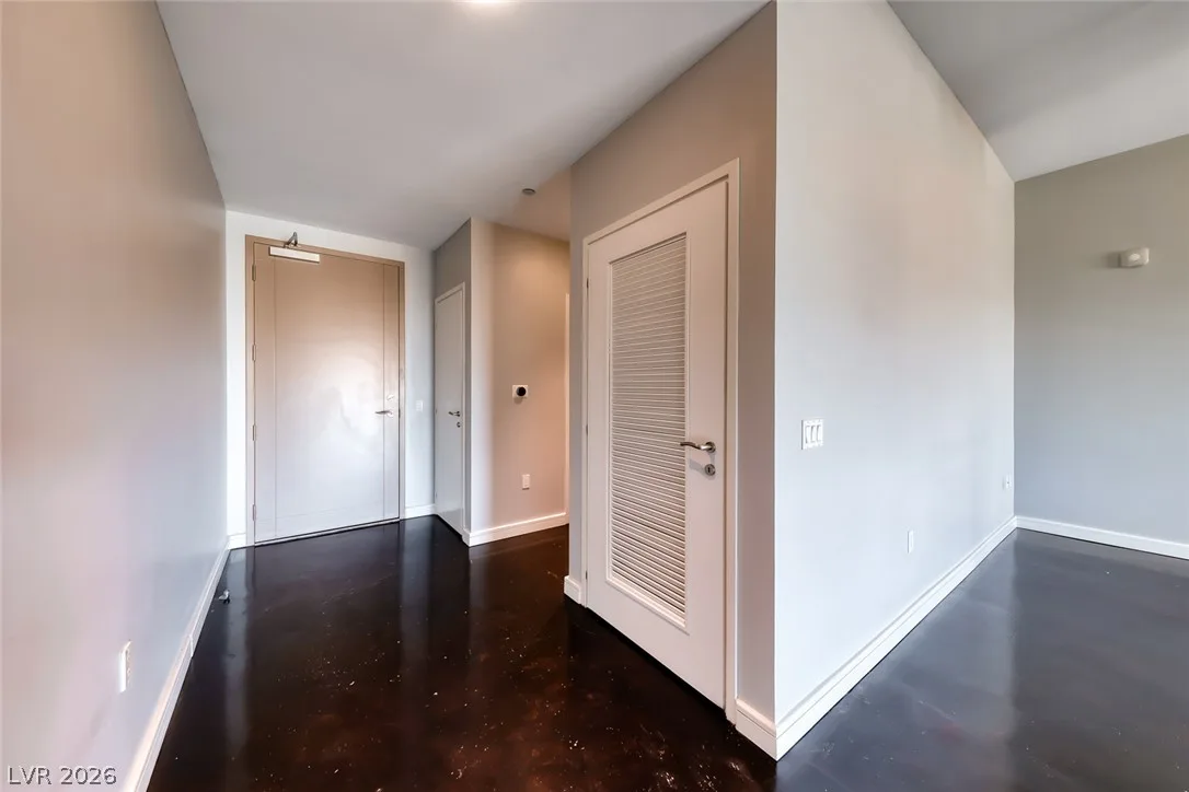 200 Hoover Avenue 1712 — photo 4