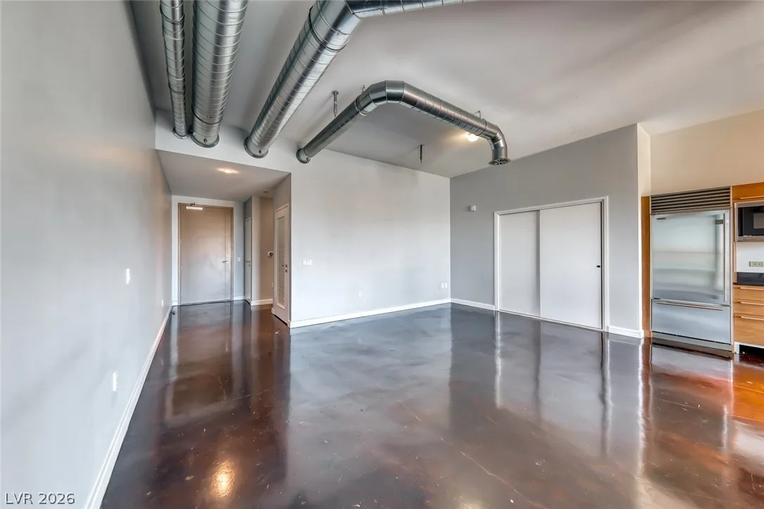 200 Hoover Avenue 1712 — photo 5
