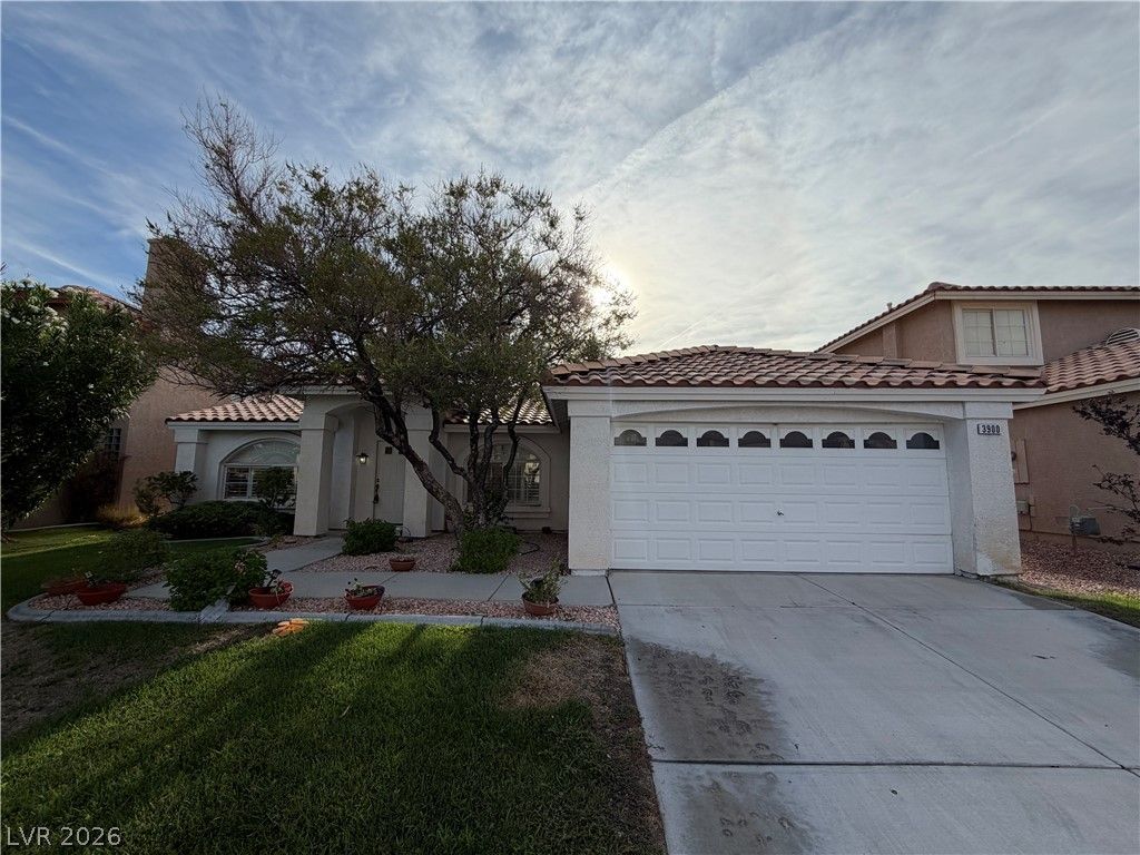 3900 Diamond Ridge Street — photo 1