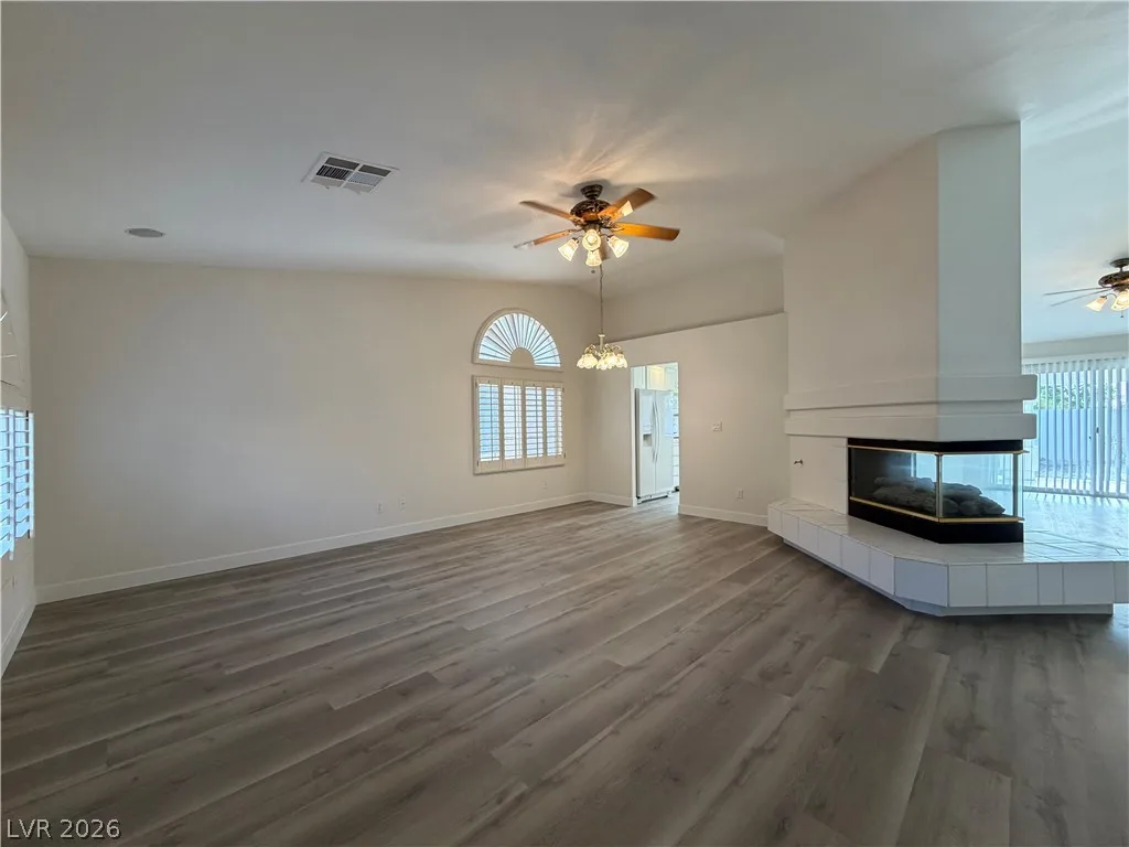 3900 Diamond Ridge Street — photo 3